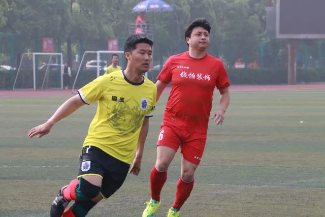 国足对新加坡武磊首发可能性不大 客战将全力以赴争胜